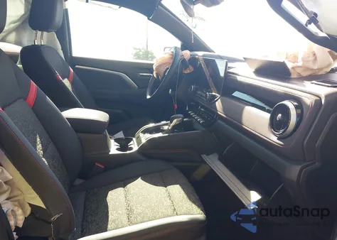 2023 Chevrolet Colorado 4Wd Short Box Z71 from USA, damaged, VIN 1GCPTDEK1P1213860